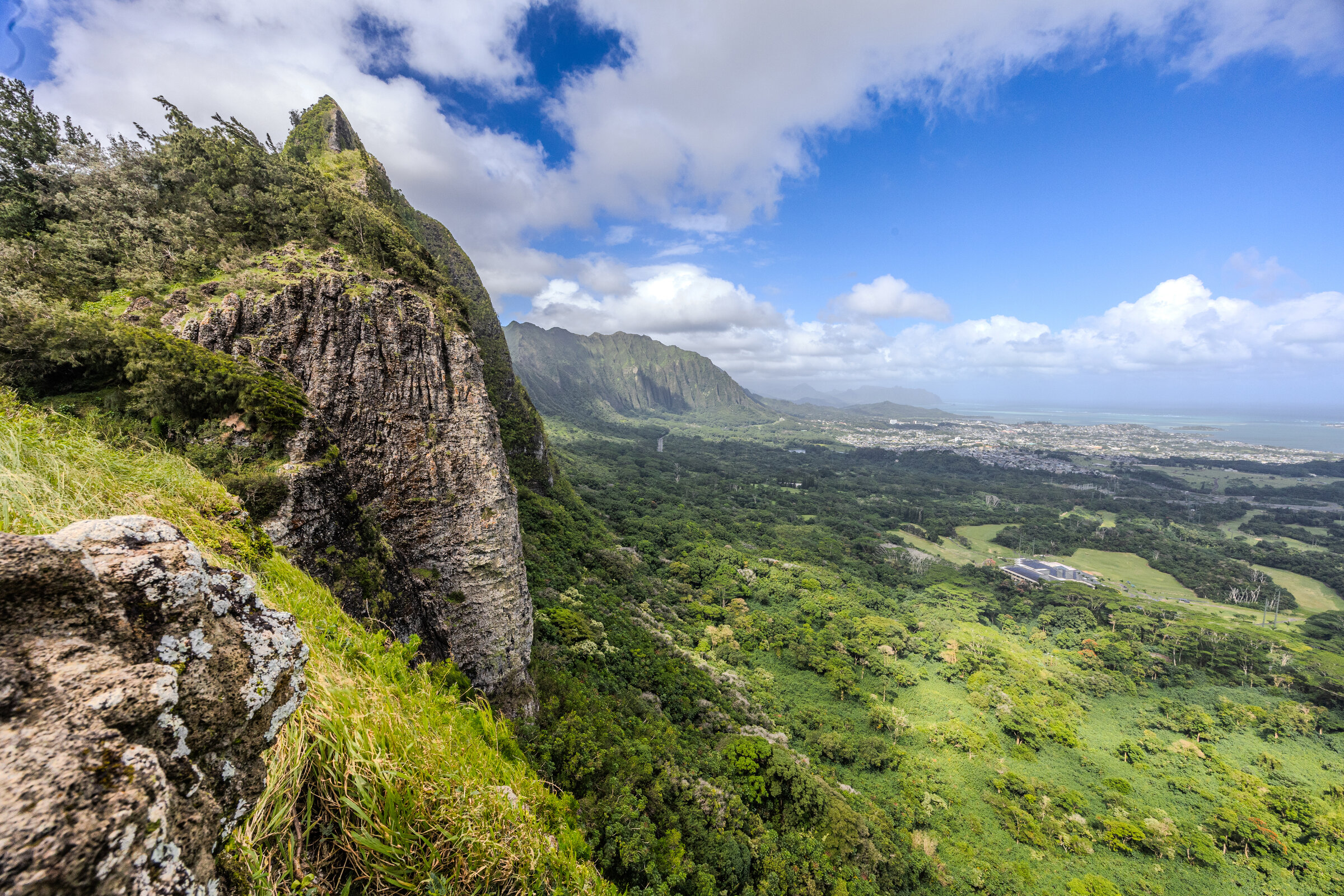 Nuʻuanu Pali Lookout